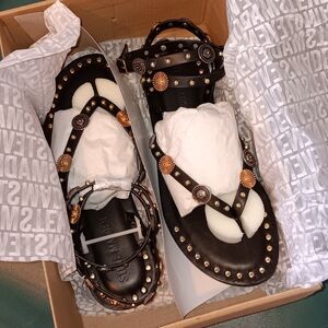 Steve Madden Recent Studded Gladiator Sandals 8M NEW
